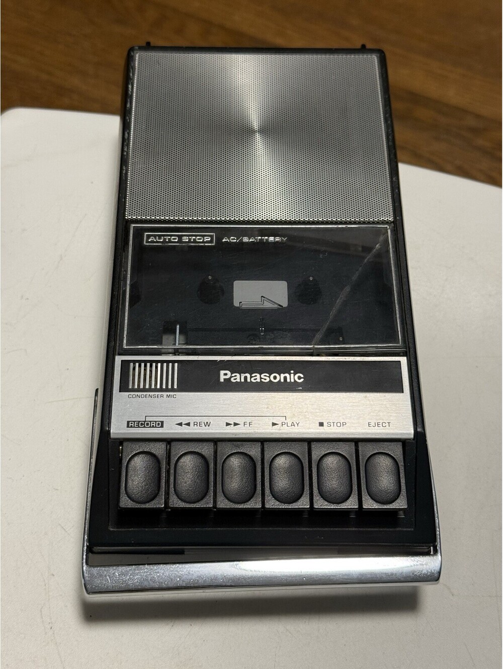 Panasonic RQ-309DS Portable Cassette Tape Player Recorder , Plays With Issues